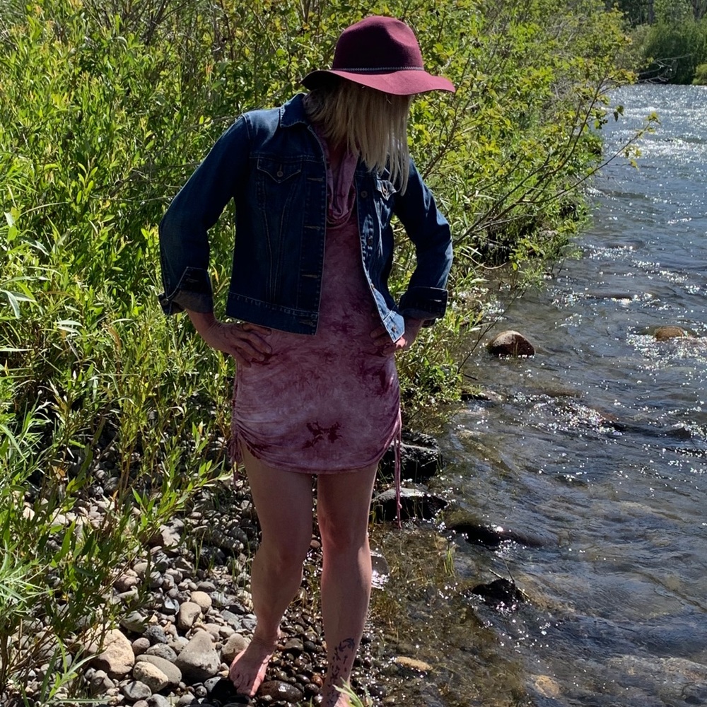 Hand Embroidered 🍁 Jacket - Picture 4 of 8